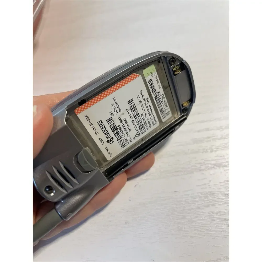 Vintage Kyocera Slider V5 MTV Edition Virgin Mobile - Used (As-Is) Memorabilia